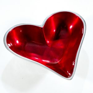 Red heart dish small